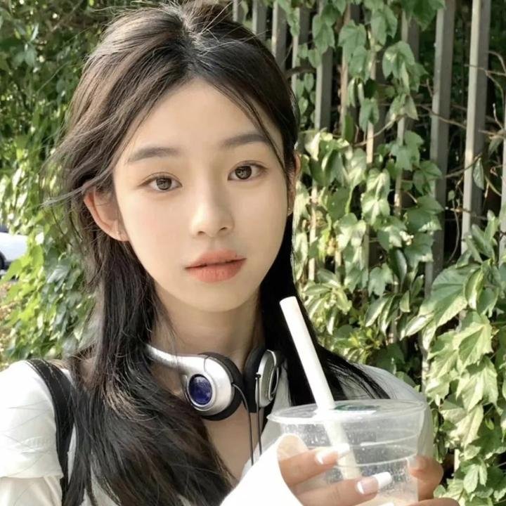 大学毕业后老婆孩子都有了